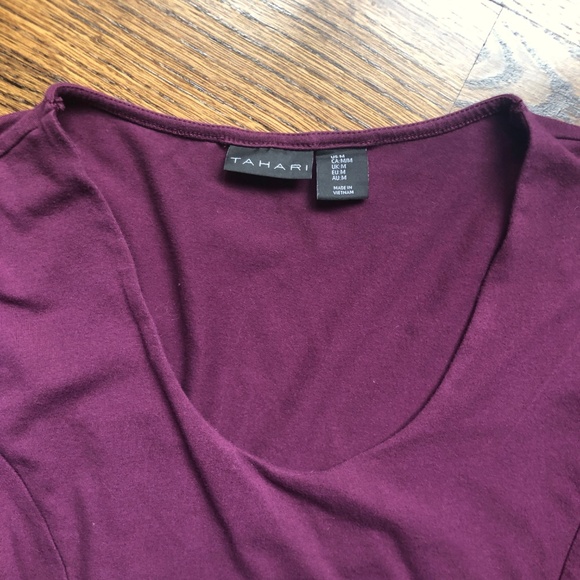 Like New Tahari Stretchy Fitted Top, Plum, M - Picture 4 of 4